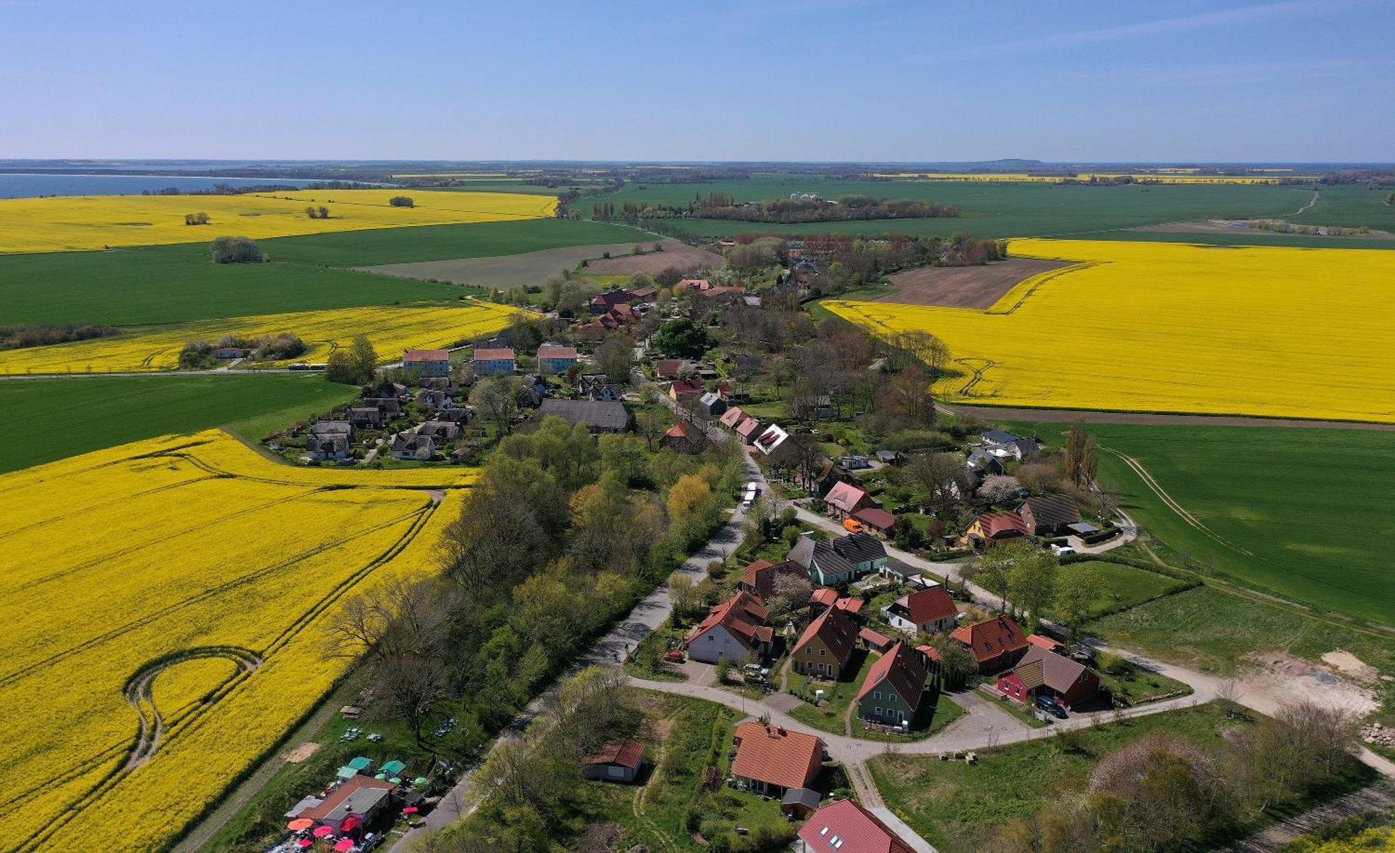 Hotel & Restaurant Zum Kap Arkona Putgarten Exteriör bild