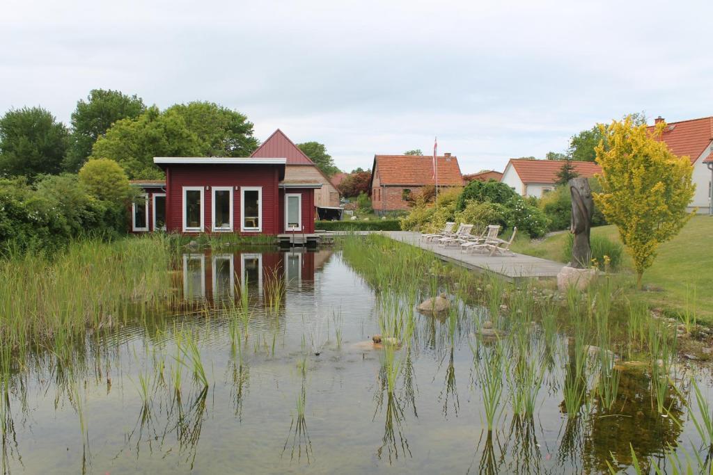 Hotel & Restaurant Zum Kap Arkona Putgarten Exteriör bild